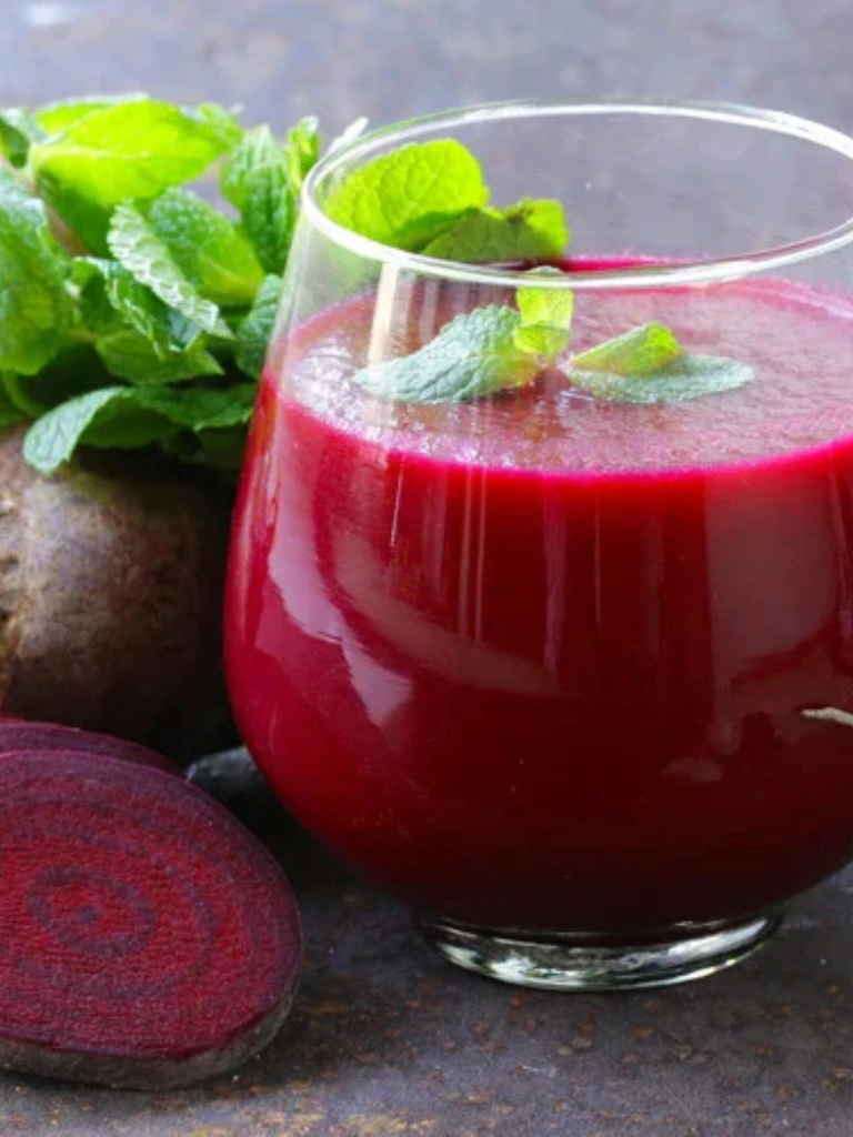  Beet And Spinach Green Juice