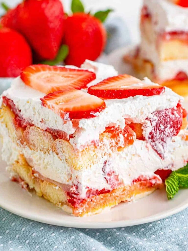 Strawberry tiramisu