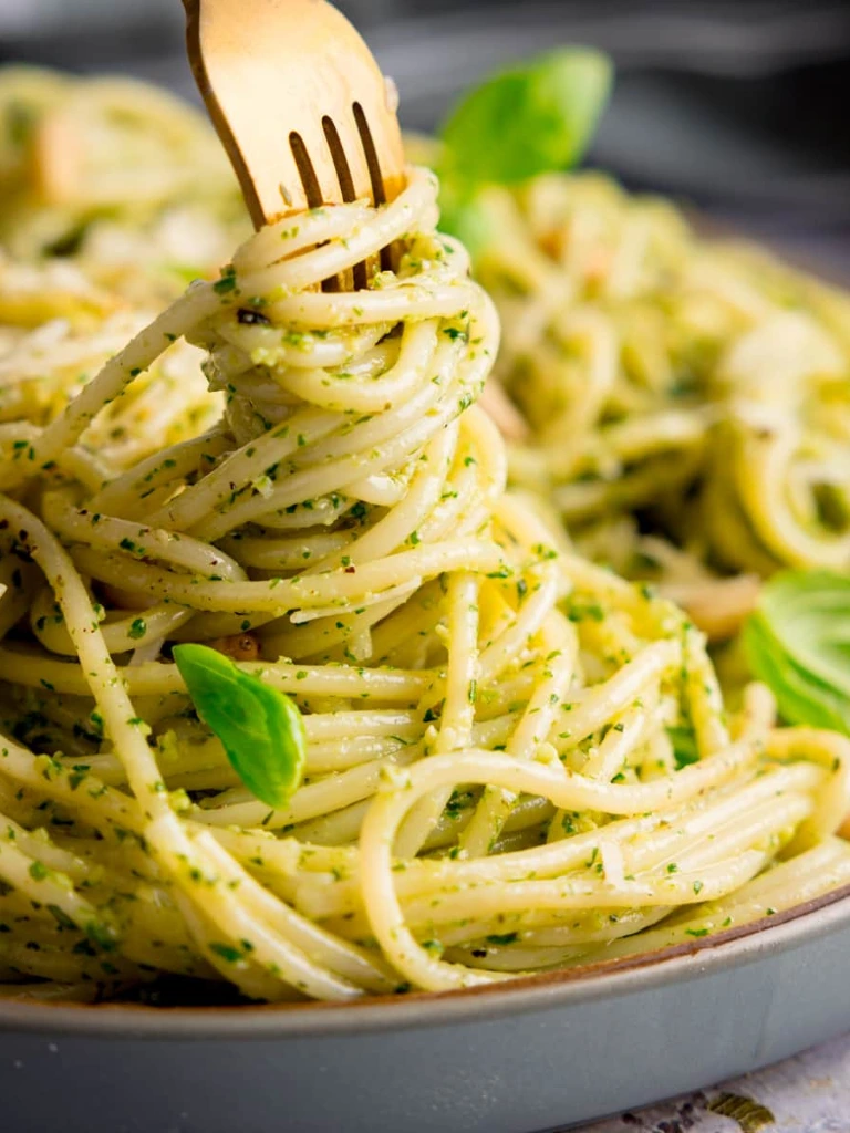 Pasta with pesto